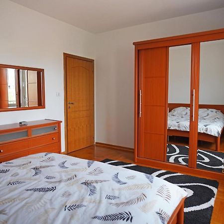 Apartment Gold Podgorica Buitenkant foto