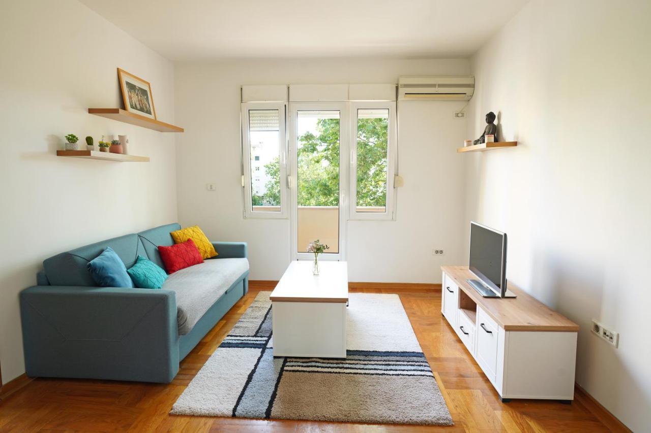 Apartment Gold Podgorica Buitenkant foto